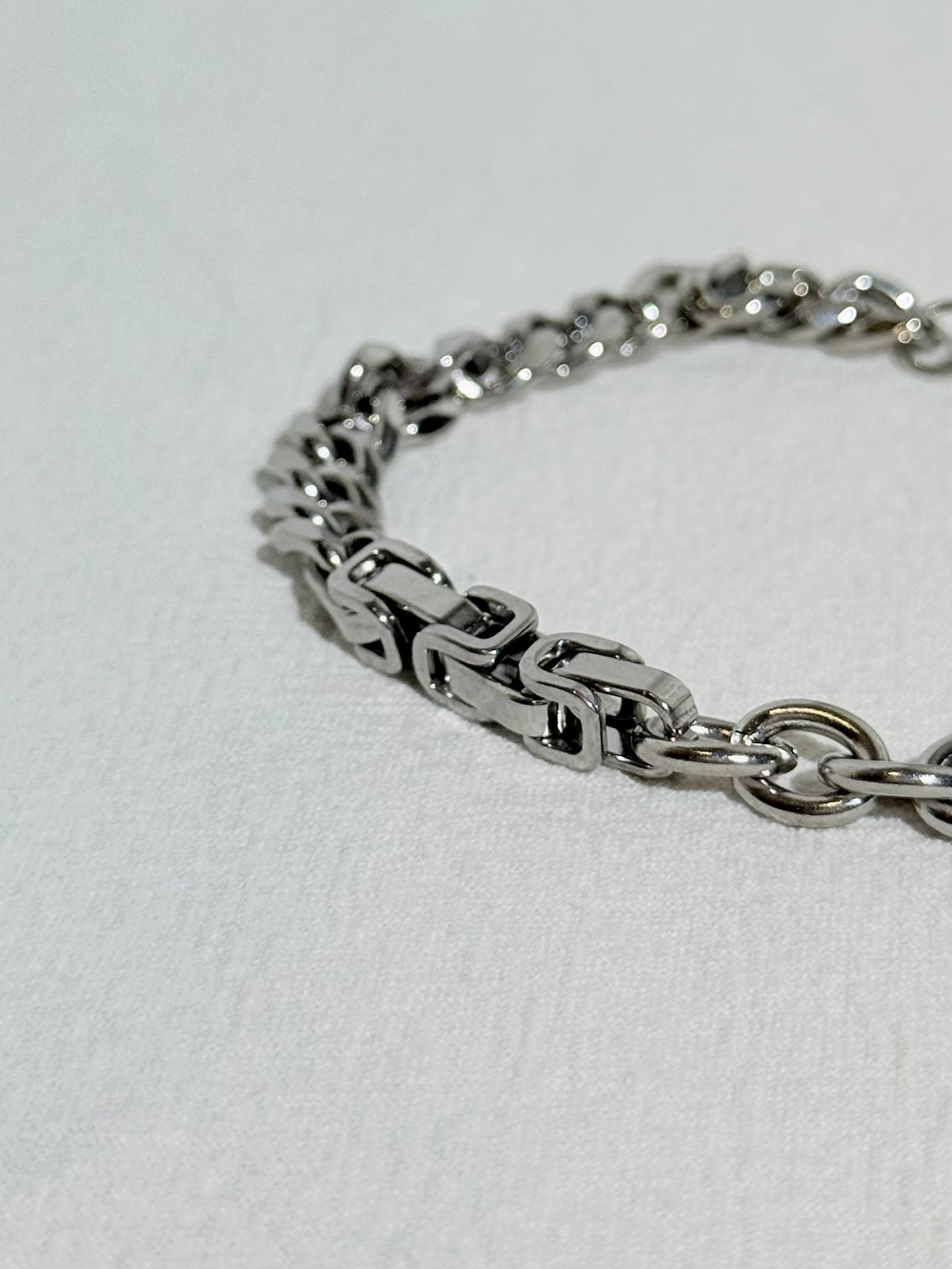 Lizz - Linx Bracelet