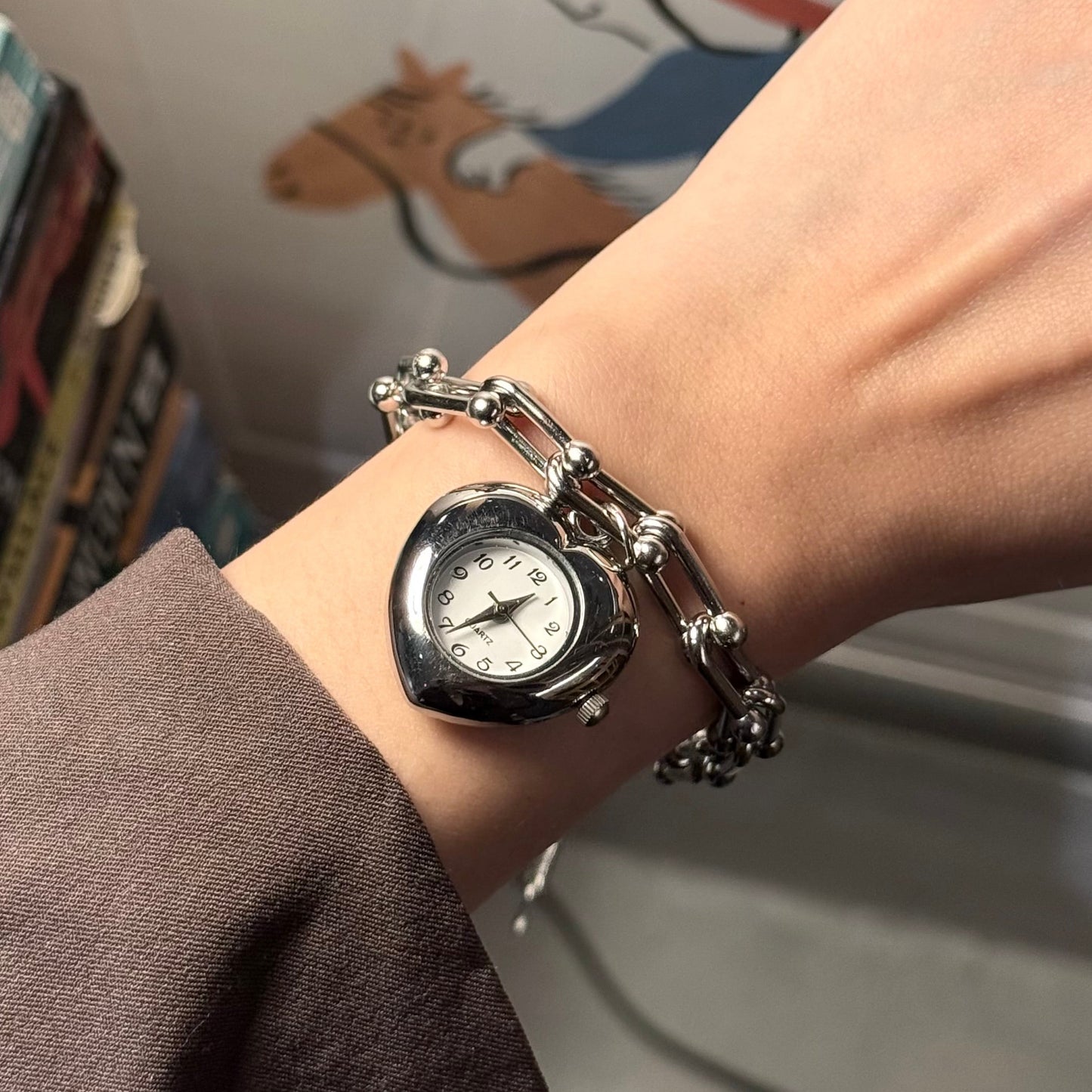 Lizz - Heart O’Clock Bracelet