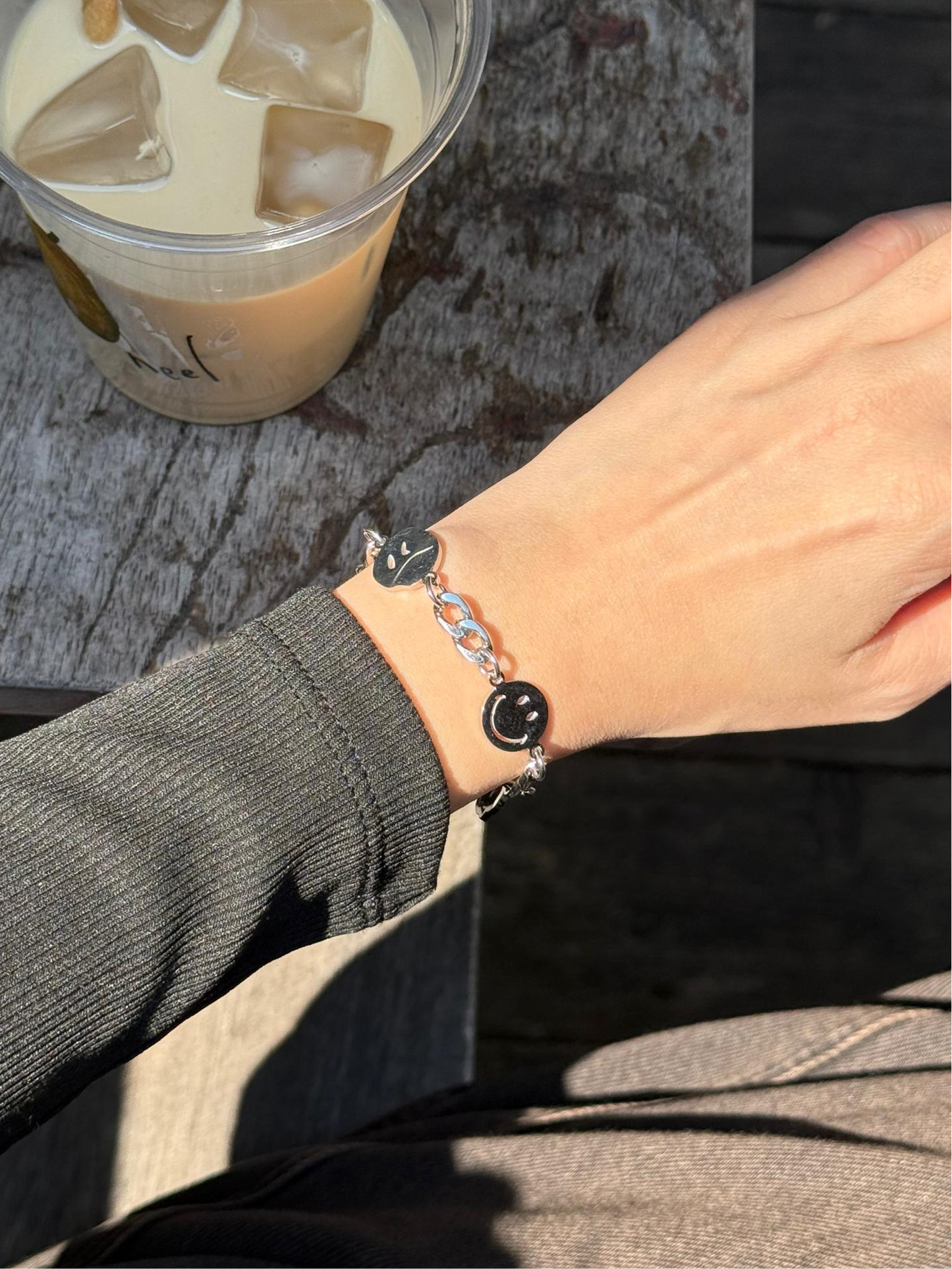 Lizz - Smiley Bracelet