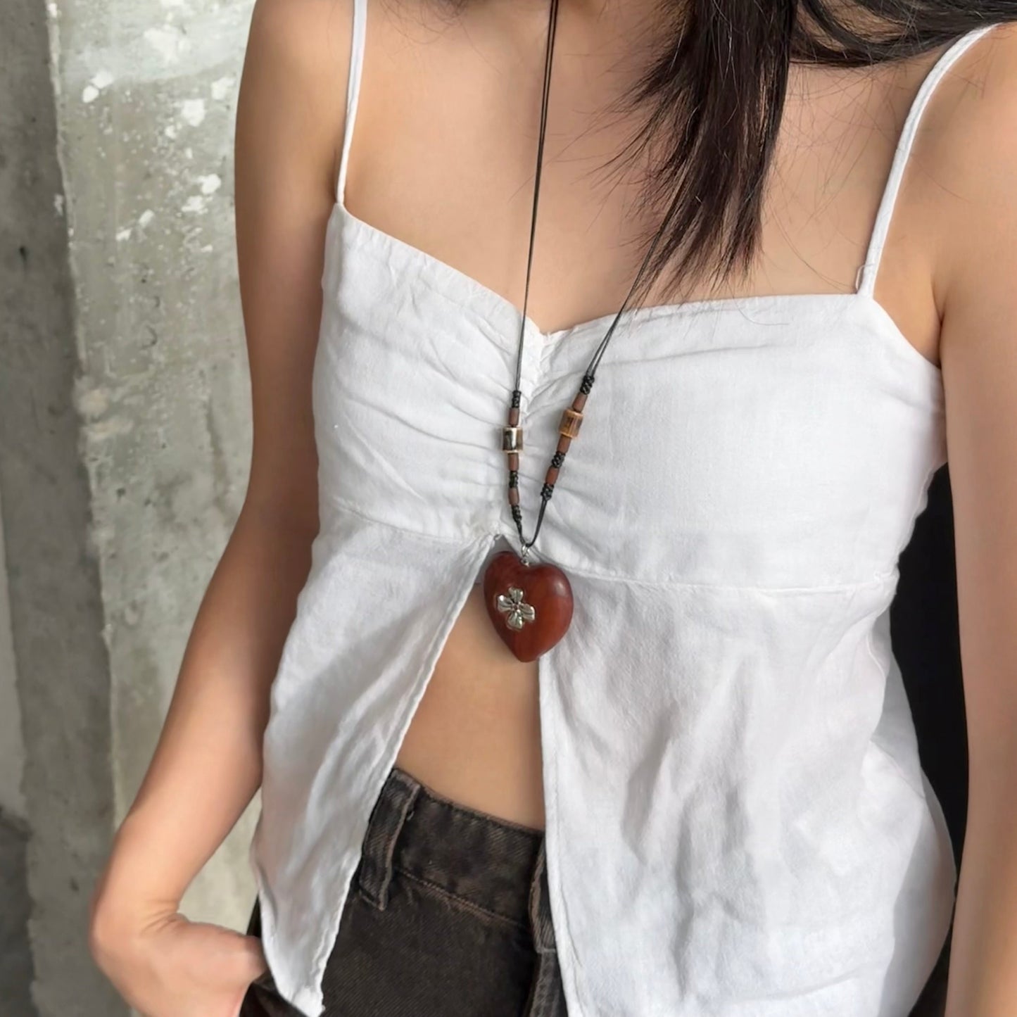 Lizz - Wooden Heart Necklace