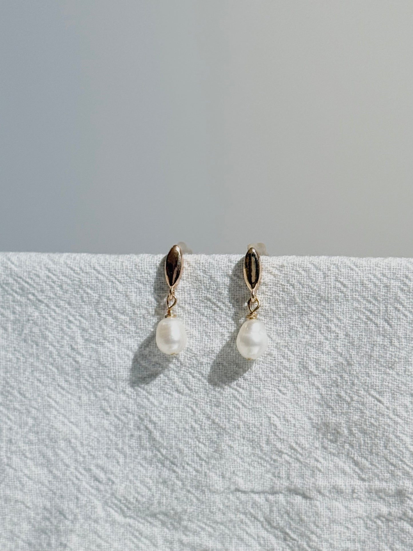Blanche Earring