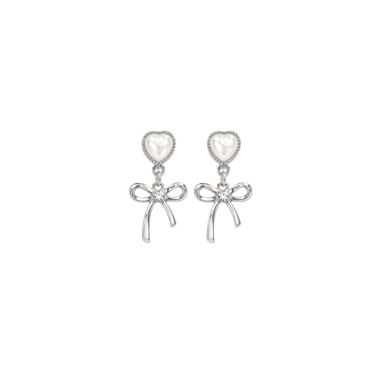 Coquette Pearl Earring