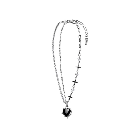 Lizz - Midnight Heart Necklace